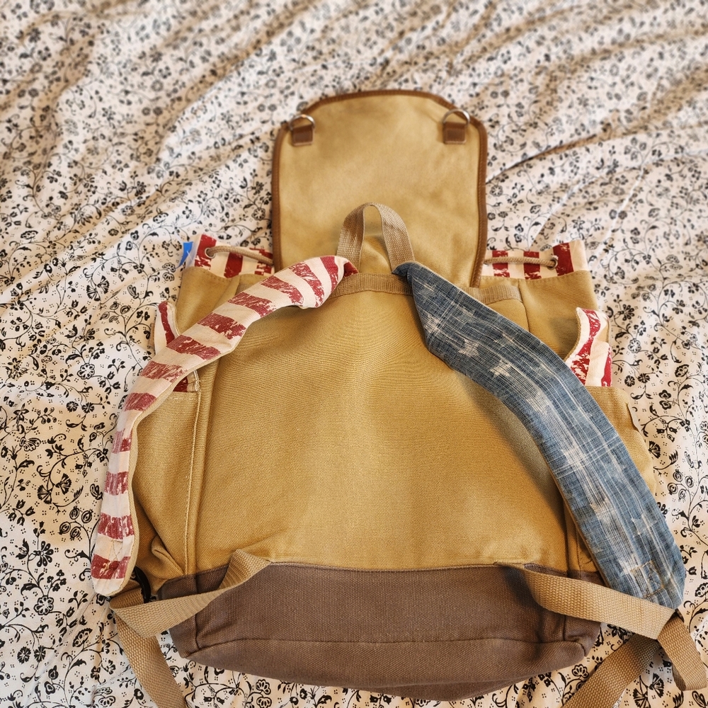 Field and Co canvas laptop rucksack Americana patriotic - Picture 8 of 10